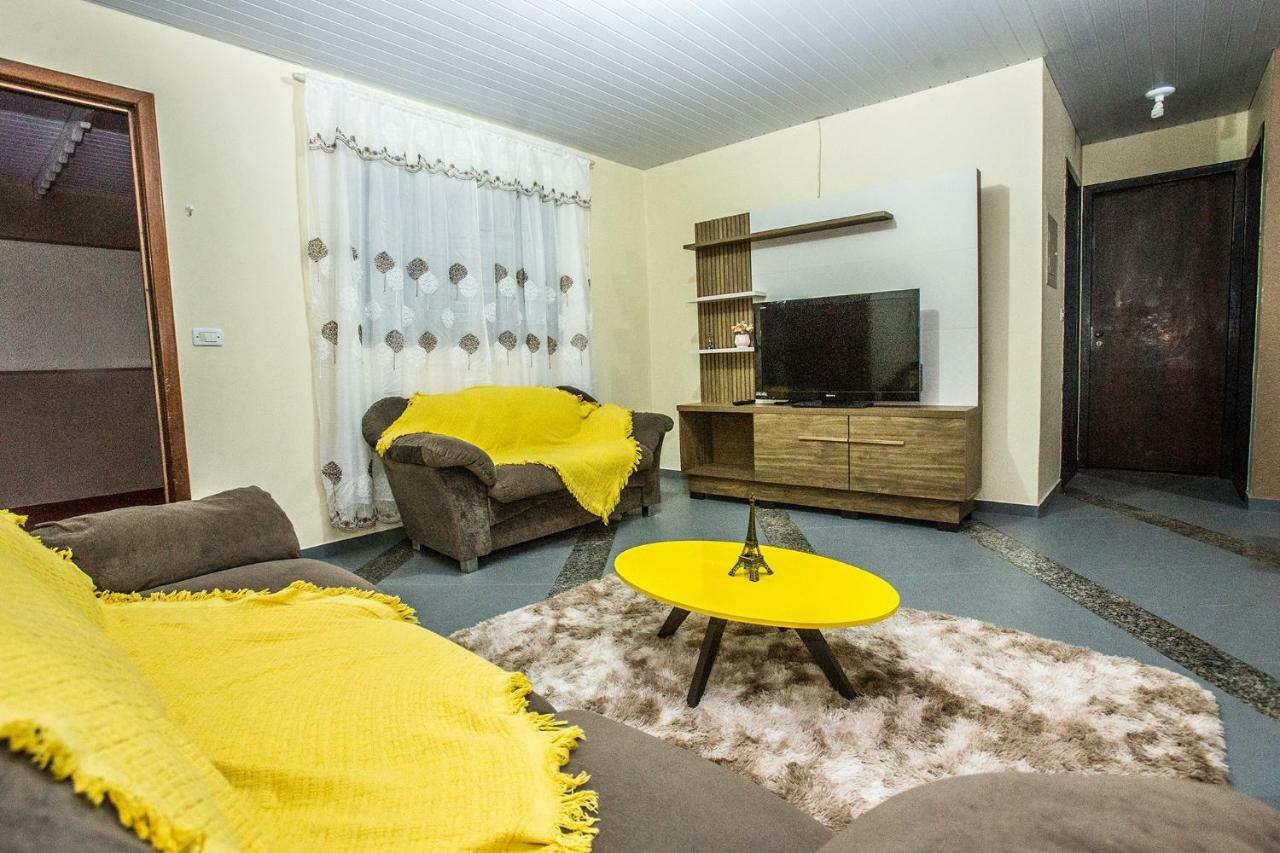 Casa Grande Com 2 Quartos E 1 Holiday home *